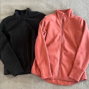 Old Navy Lot of 2 Fleece Long Sleeve Zip Up Jackets Size Small